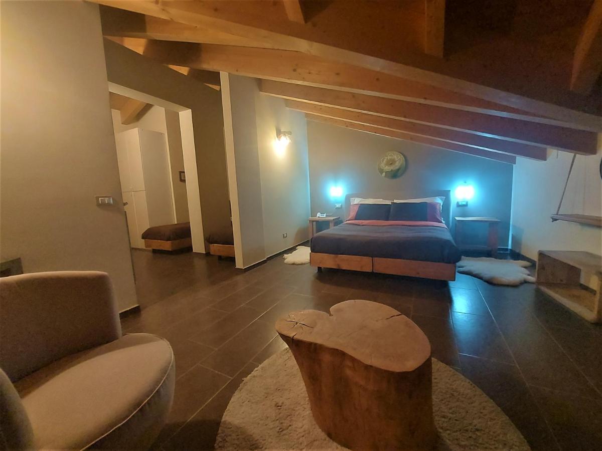 Hotel Altopiano Delle Rocche Rocca di Mezzo Bagian luar foto